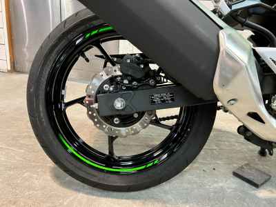 Kawasaki Ninja 400 2024