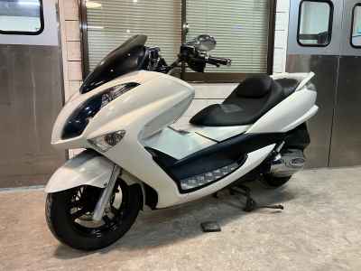 Yamaha Majesty 250
