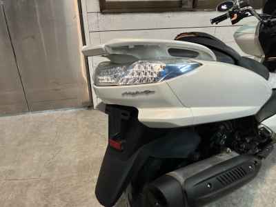 Yamaha Majesty 250