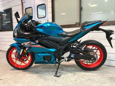 Yamaha YZF-R3 2022