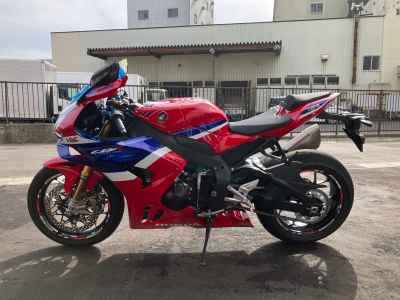 Honda CBR1000RR-R FB SP 2026