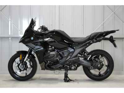BMW R1300RS ASA 2025