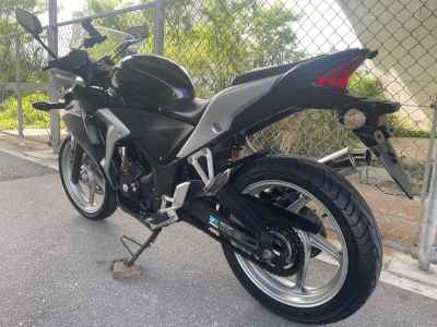 Honda CBR250R 2011