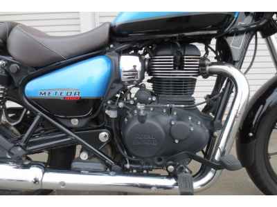 Royal Enfield Meteor 350 Supernova 2022