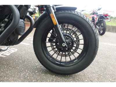 Moto Guzzi V9 Bobber Special 2025