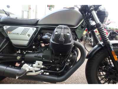 Moto Guzzi V9 Bobber Special 2025