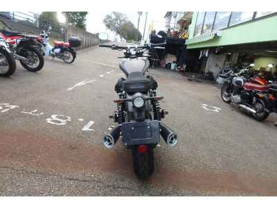 Moto Guzzi V9 Bobber Special 2025