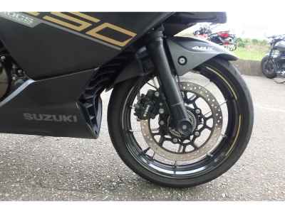 Suzuki Gixxer 250SF
