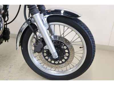 Yamaha SR400 2022