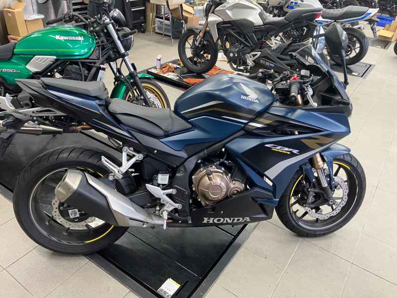Honda CBR400R 2022
