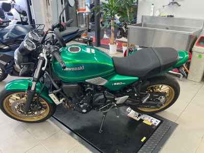Kawasaki Z650RS 2023