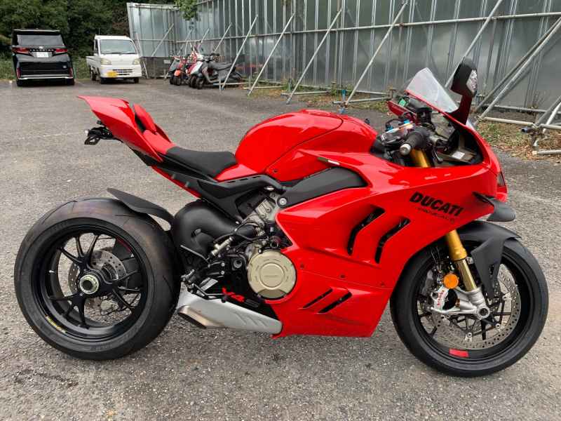 Ducati Panigale V4S