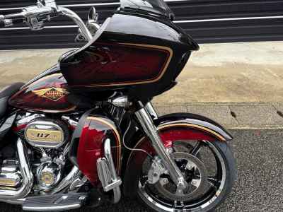 Harley-Davidson FLTRKSE CVO 2023
