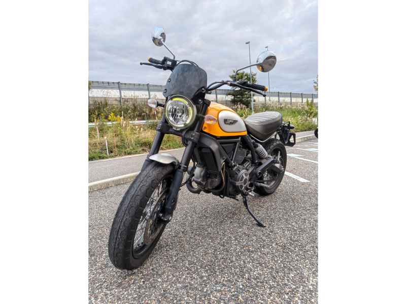 Ducati Scrambler Classic 2015