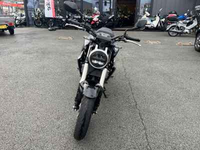 Honda CB250R 2018