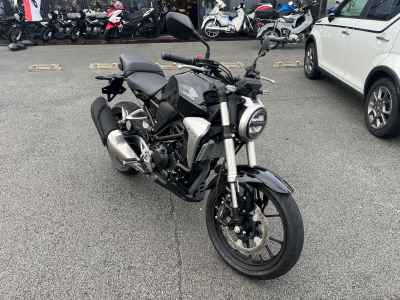 Honda CB250R 2018