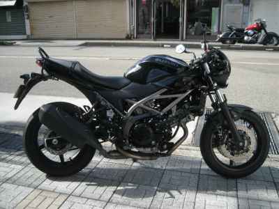 Suzuki SV650S 2023
