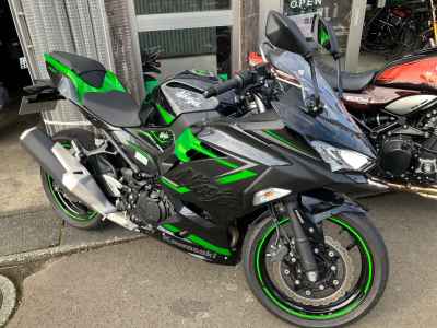 Kawasaki Ninja 400 2025