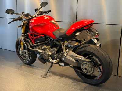 Ducati Monster 1200S 2017