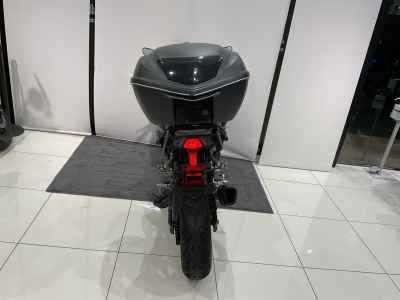 Honda CBR400R 2024