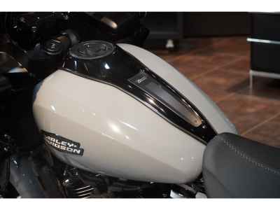 Harley-Davidson FLTRX Road Glide LIGHT 2026