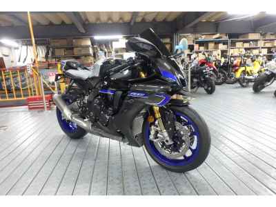 Yamaha YZF-R1M 2025