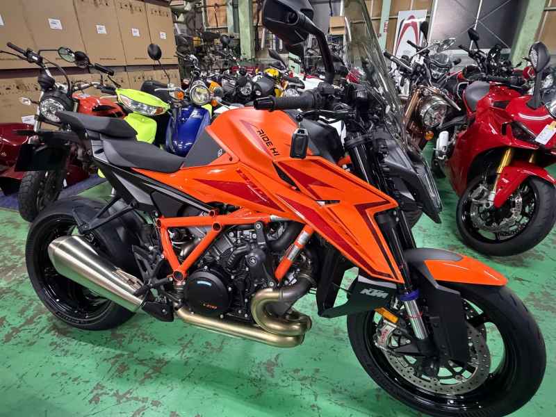 KTM 1390 Super Duke Evo 2025
