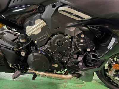 Ducati Diavel V4 2025