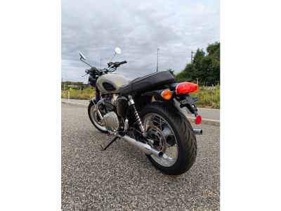 Triumph Bonneville T120 2026