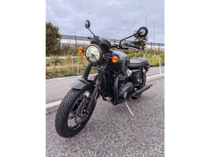 Triumph Bonneville T120B 2026