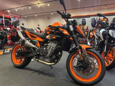 KTM 890 Duke GP 2025