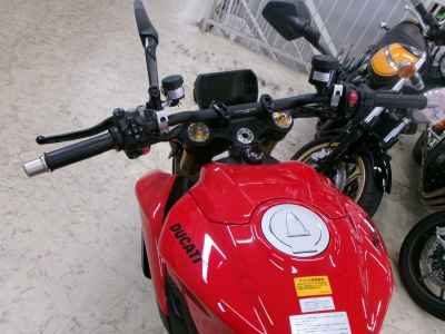 Ducati Streetfighter V2S 2025