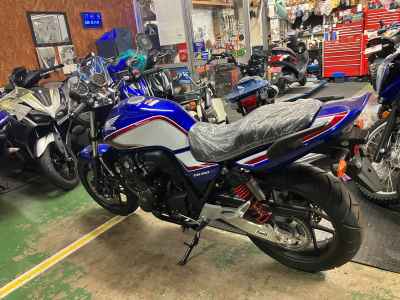 Honda CB400SF 2022
