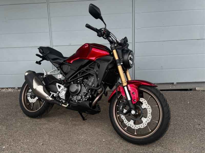 Honda CB250R