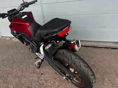 Honda CB250R