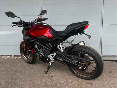 Honda CB250R