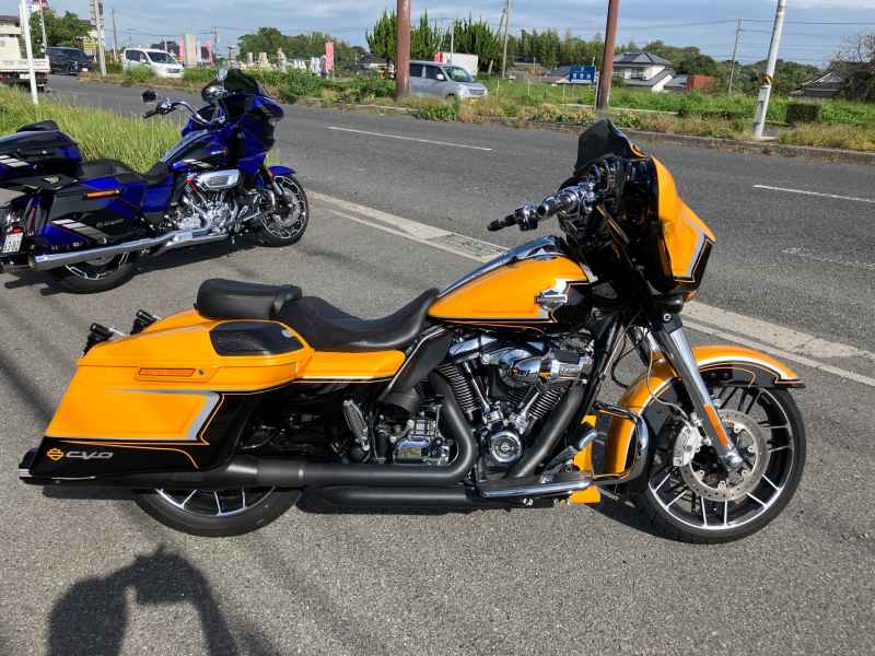 Harley-Davidson FLHXSE CVO 2022