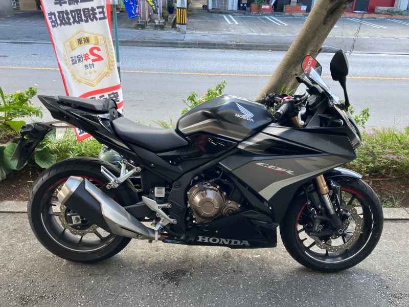 Honda CBR400R 2024