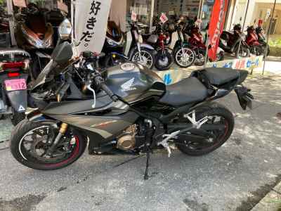 Honda CBR400R 2024