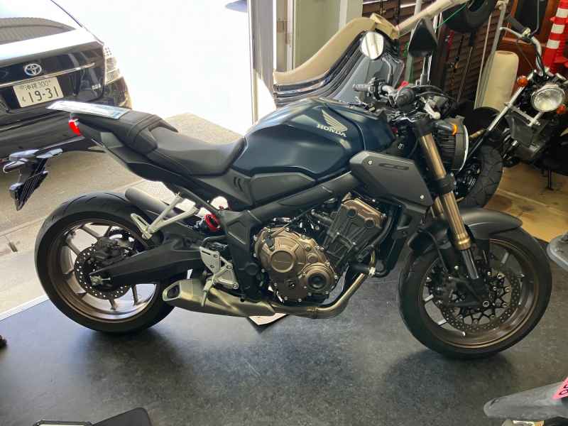 Honda CB650R 2023