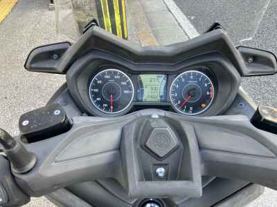 Yamaha XMAX 250