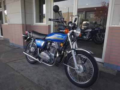 Kawasaki Z400 2022