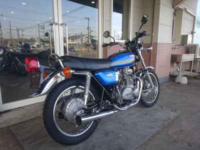 Kawasaki Z400 2022