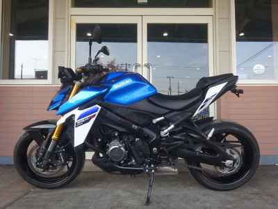 Suzuki GSX-S1000 2025