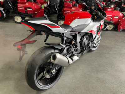 Yamaha YZF-R1 2026
