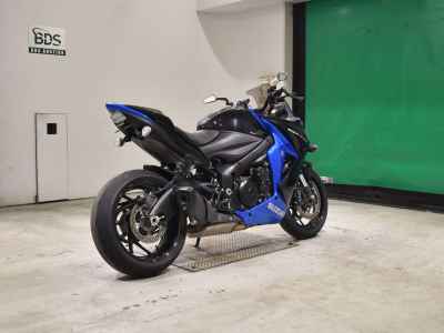 Suzuki GSX-S1000F 2023