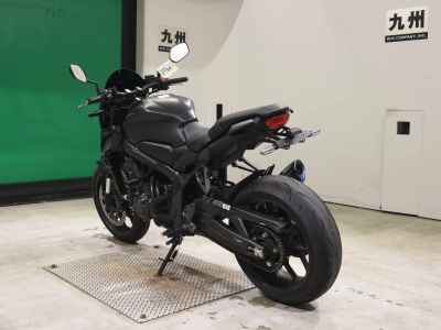 Honda CB650R 2023