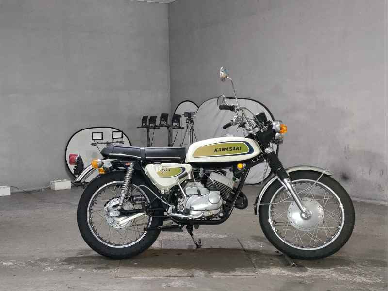 Kawasaki 350 A7SS 2013