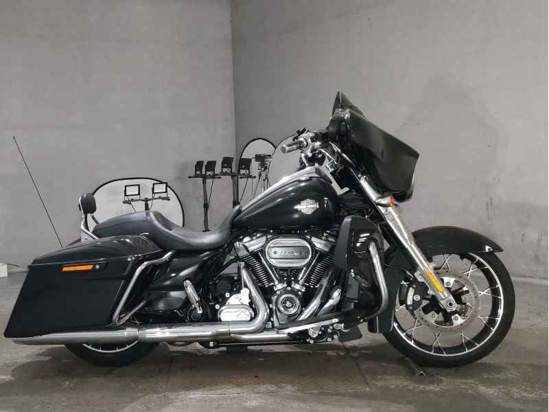 Harley-Davidson Street Glide FLHXS1870 2021