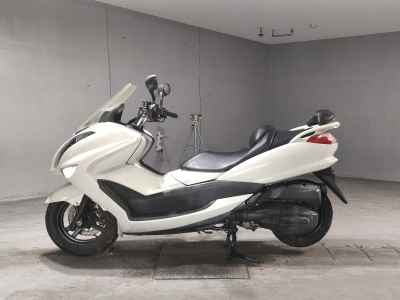 Yamaha Majesty 250
